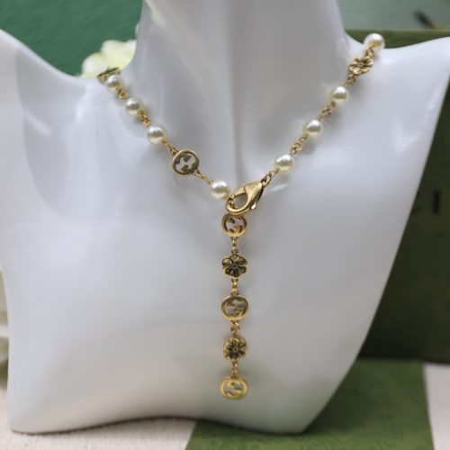 GG necklace