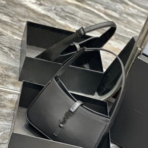 YY handbag
