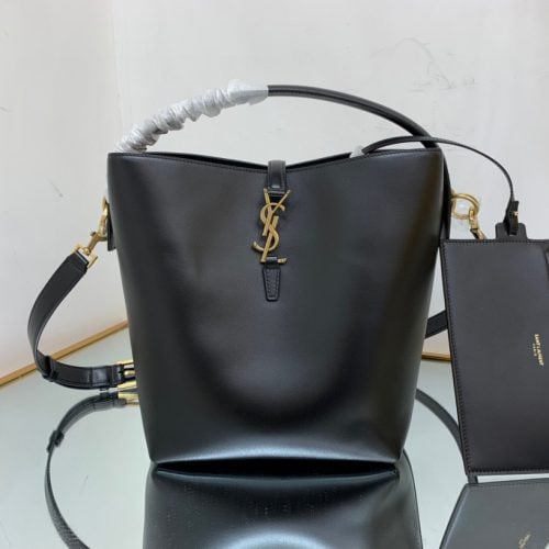 YY Bucket bag