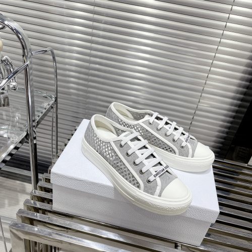 DD casual shoes