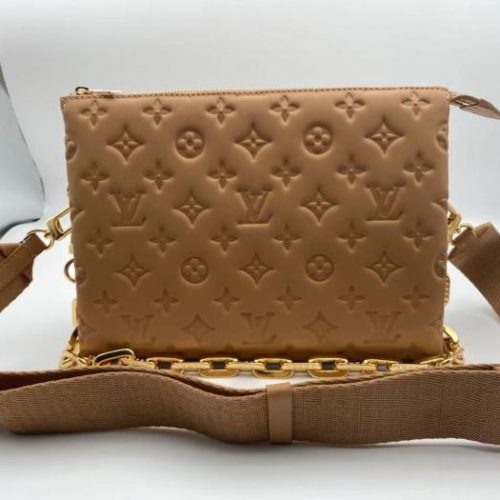 High quality mirror products 42 Coussin's small handbag