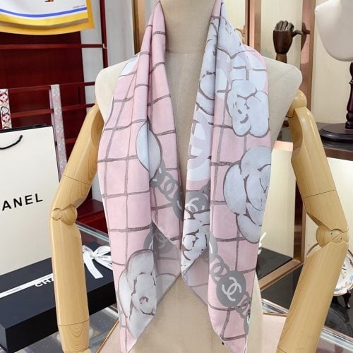 CH scarf