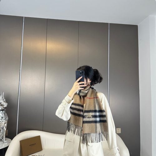 BB scarf
