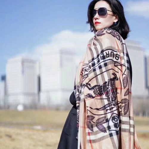 BB scarf