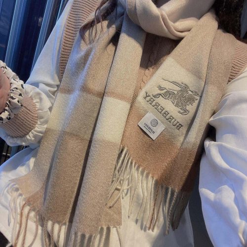 BB scarf