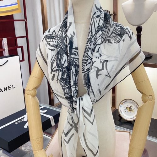 CH scarf