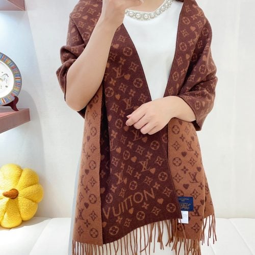 LL scarf