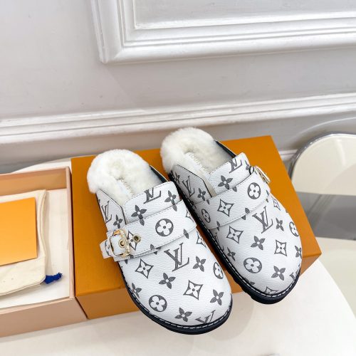 LL slippers