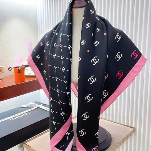 CH scarf