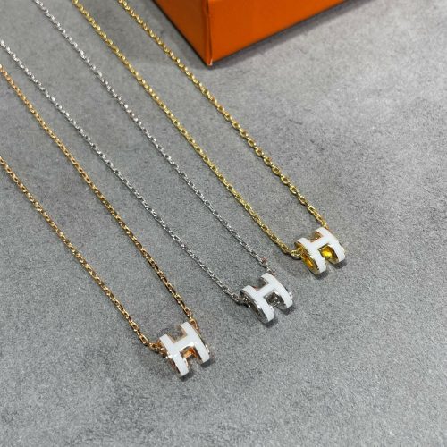 paired mini H Linlang necklace