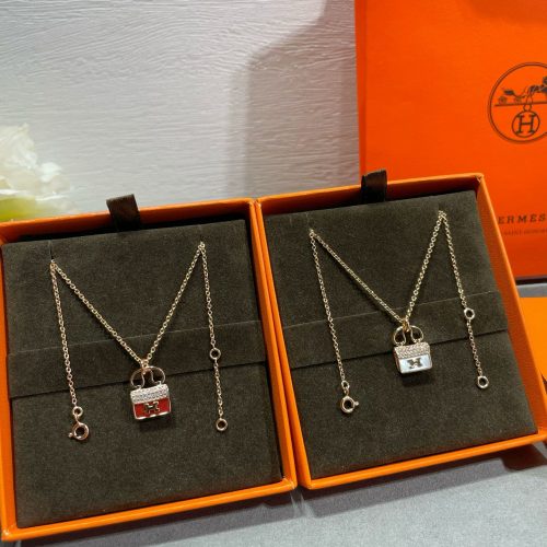 Beimu handbag necklace