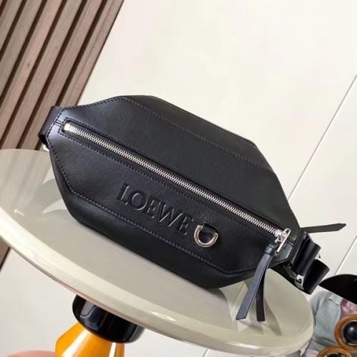 Classic leather deformation Sling handbag