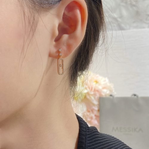earring