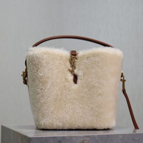 LE 37 Bucket Bag Small Size