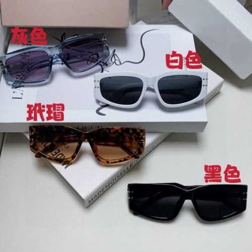 Eyeglasses