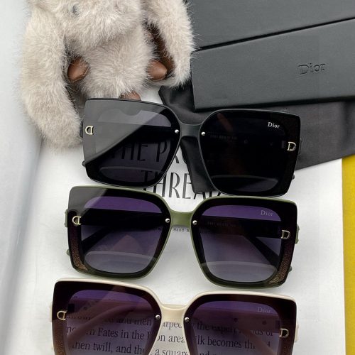 Eyeglasses