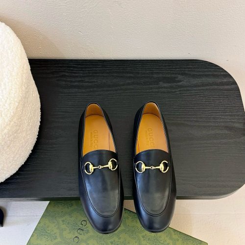 GG shoes