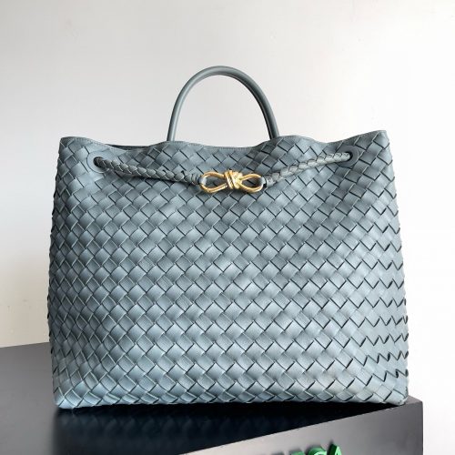 the B V summer series Andiamo handbag