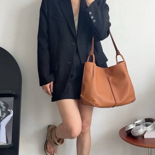 High quality mirror products 2 Soft Leather Hobo Bag bottom view